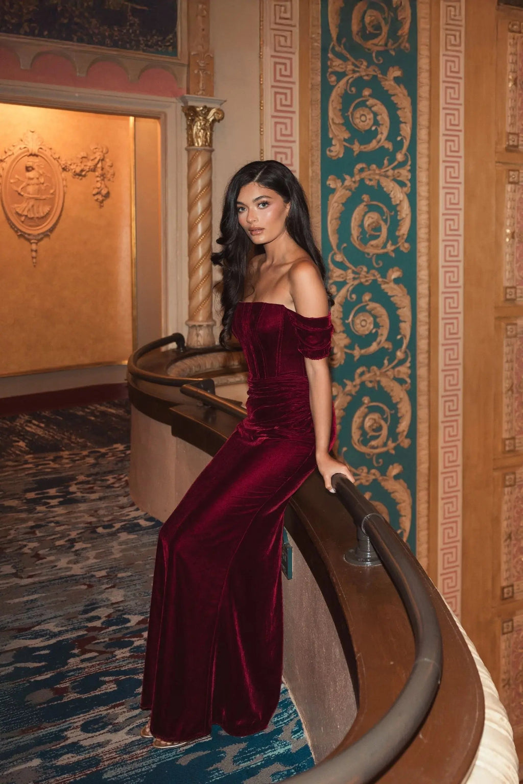 Women's Red Dress Velvet - Black Ruched
