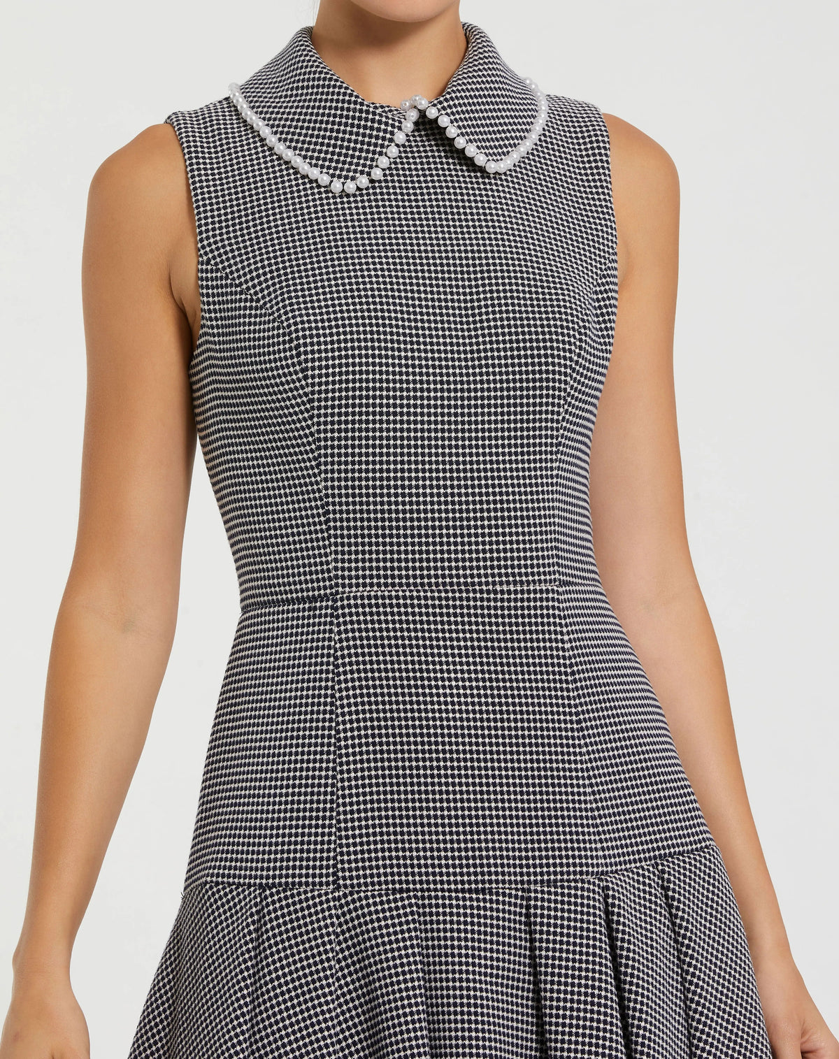 Women's Black Mini Dress Sleeveless - Black Pleated