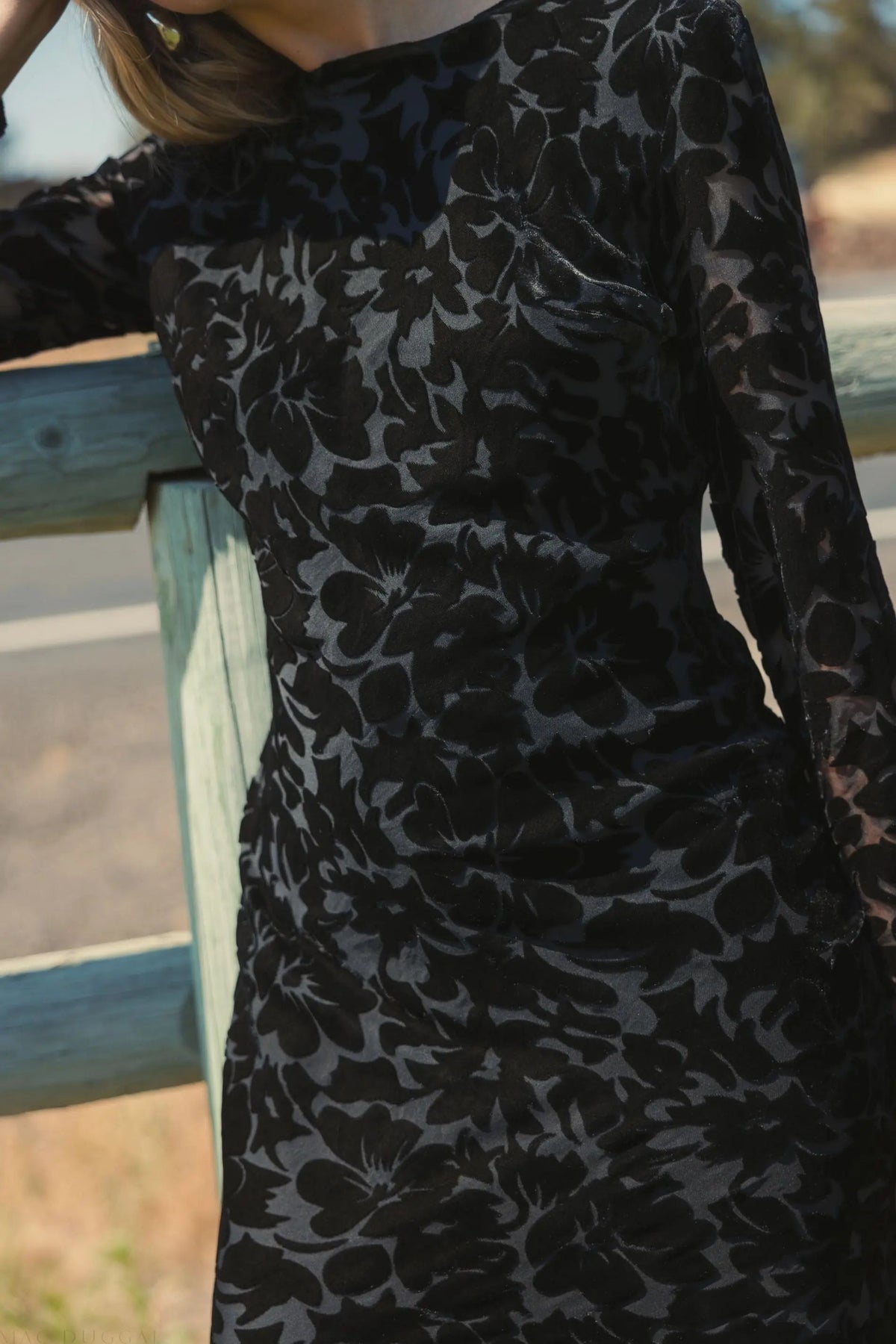 Women's Black Midi Dress Velvet - Black Ruffle