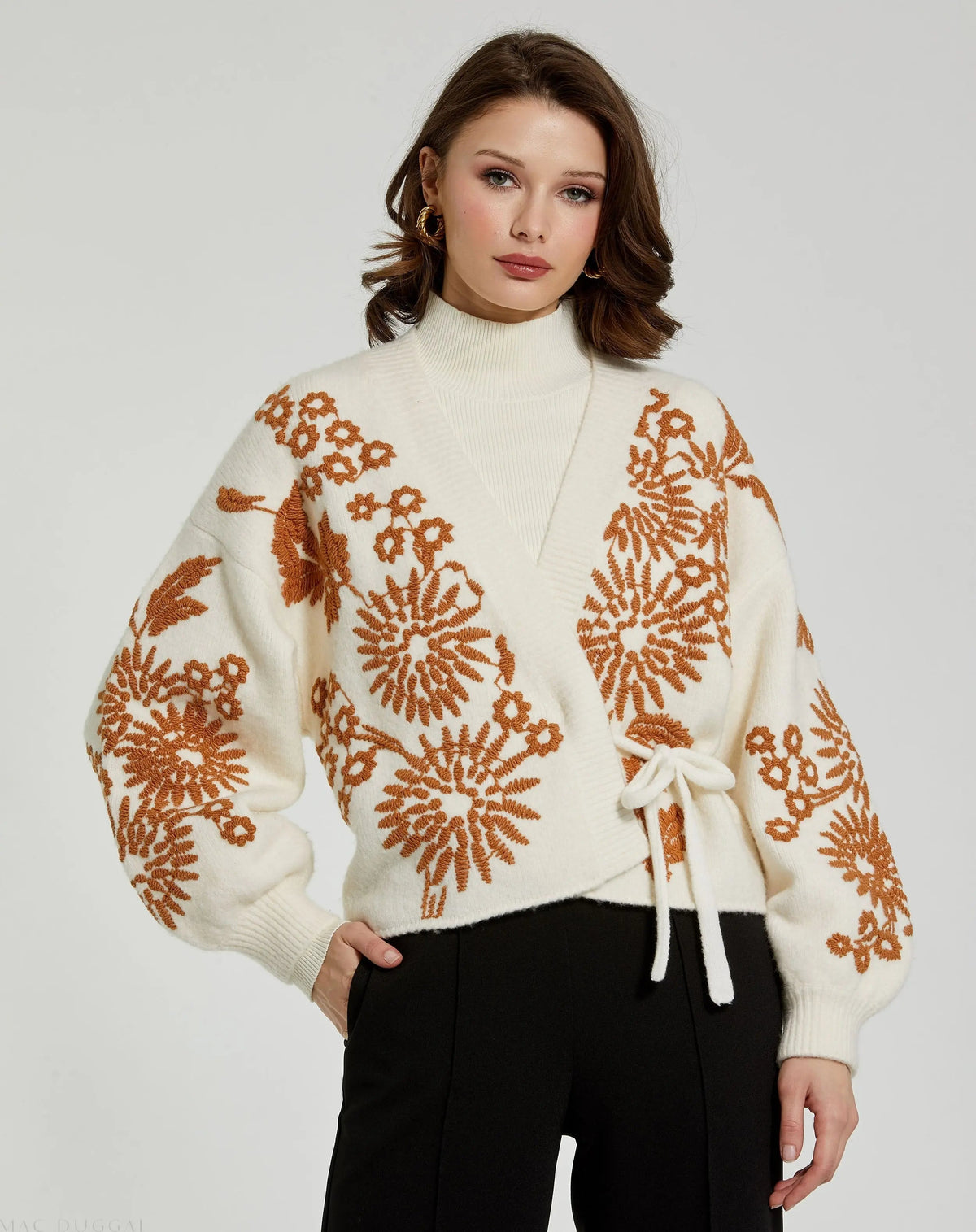 Women's White Cropped Knit Cardigan With Floral Details