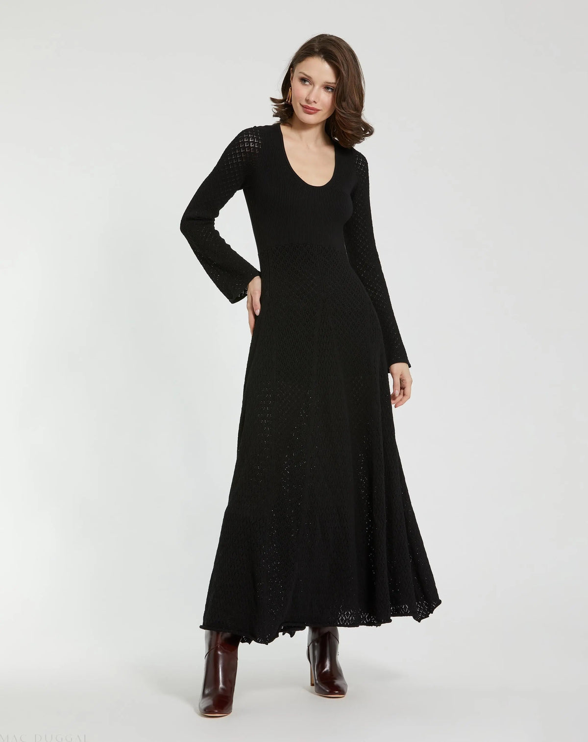 Women's Black Long Sleeve Scoop Neck Knit Maxi Dress