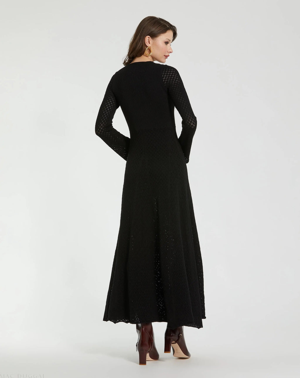 Women's Black Long Sleeve Scoop Neck Knit Maxi Dress