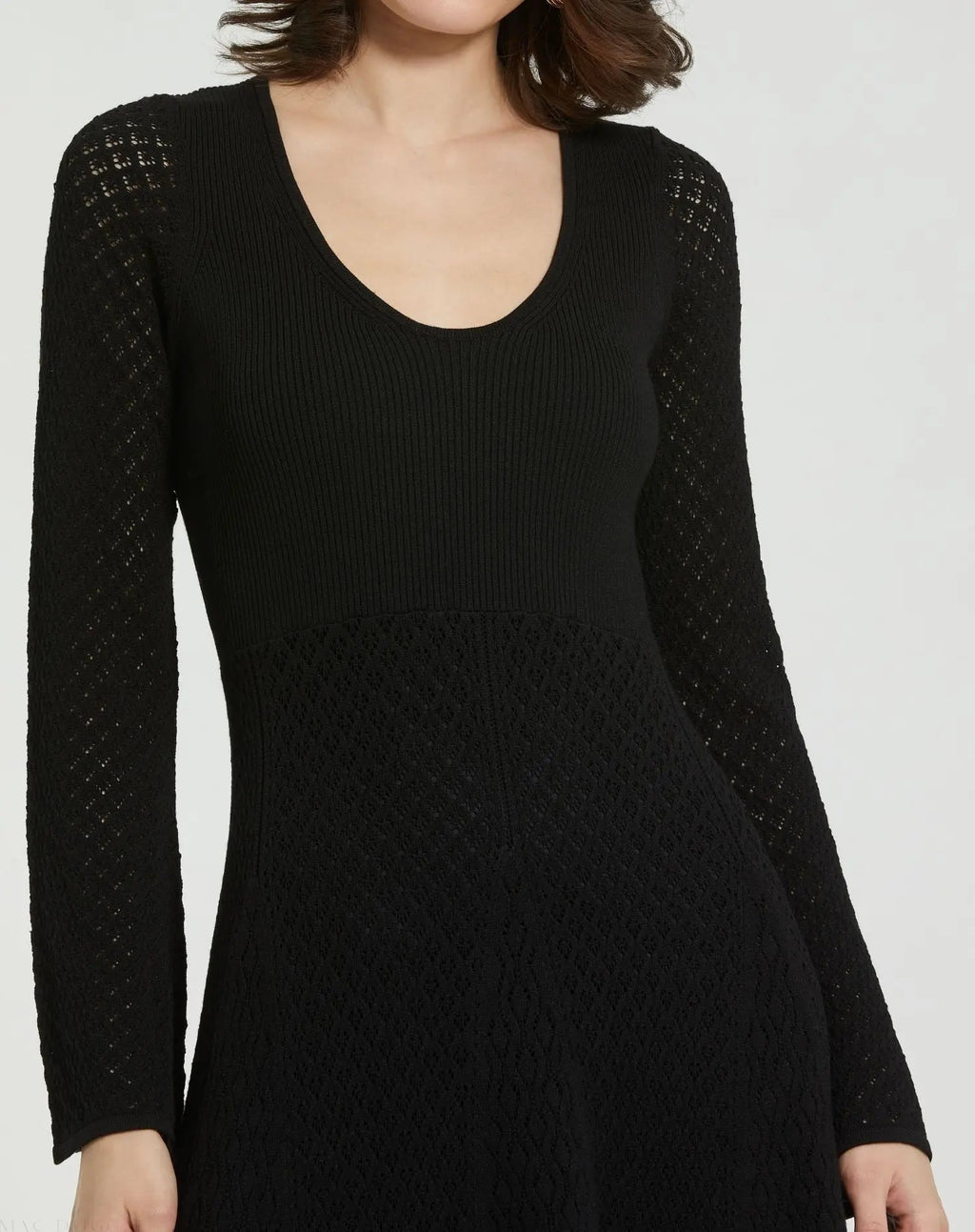 Women's Black Long Sleeve Scoop Neck Knit Maxi Dress