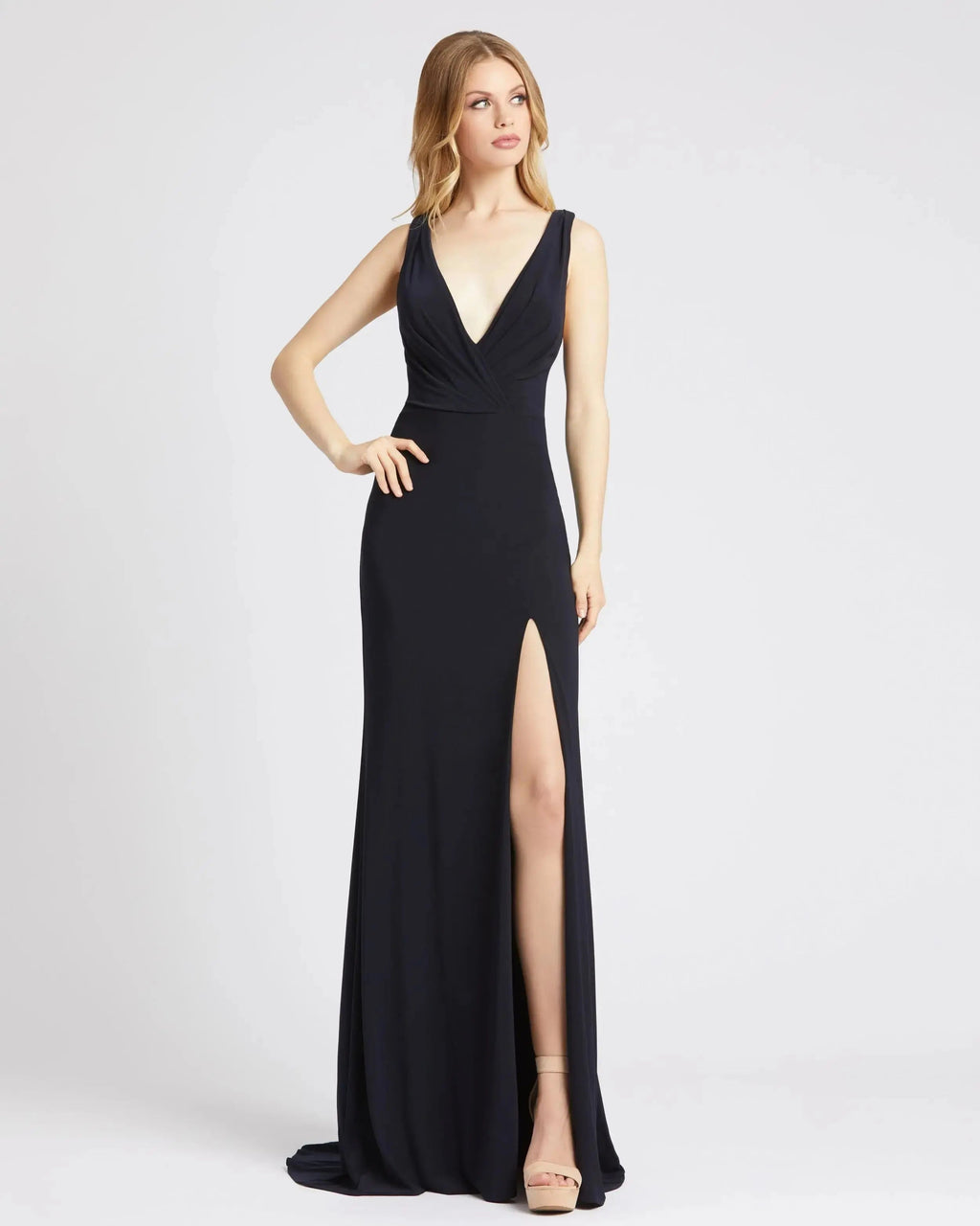 Women's Dress Sleeveless - Jersey Gown